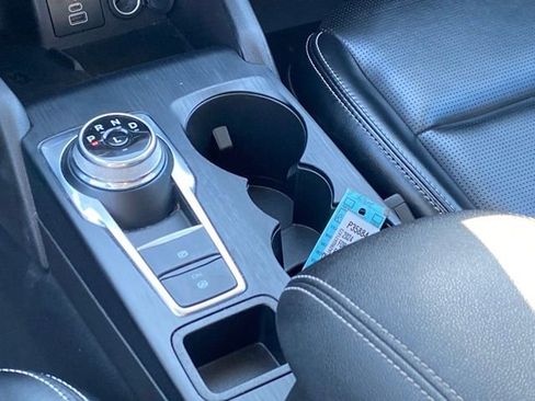 Used 2024 Ford Escape Platinum image 11