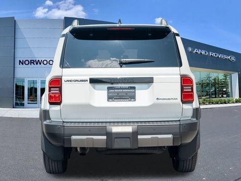 Used 2024 Toyota Land Cruiser w/ Premium Package AWD/4WD image 5