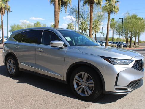Used 2026 Acura MDX FWD image 9