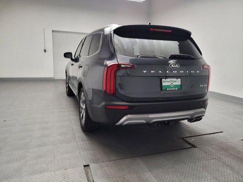 Used 2021 Kia Telluride EX w/ EX Premium Package image 6