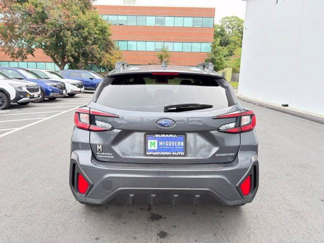 Used 2024 Subaru Crosstrek 2.0i Premium AWD/4WD image 7