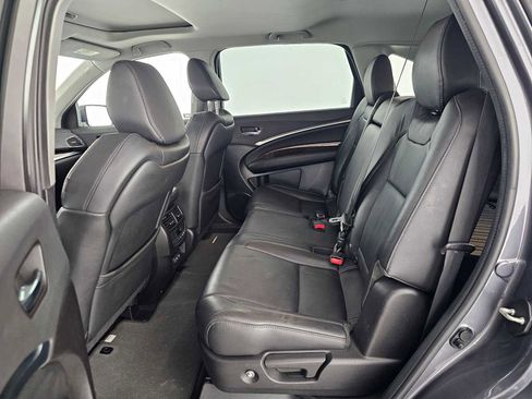 Used 2018 Acura MDX FWD image 18