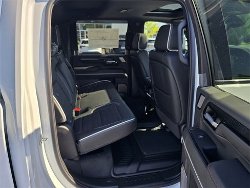 New 2026 GMC Sierra 2500 AT4X image 32