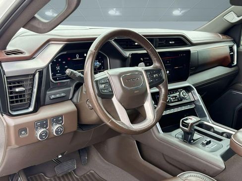 Used 2022 GMC Sierra 1500 Denali w/ Denali Reserve Package AWD/4WD image 4