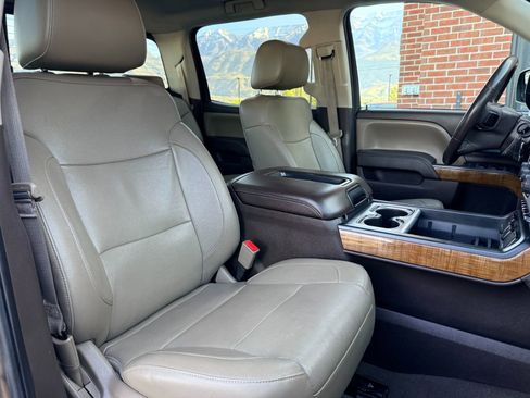 Used 2015 GMC Sierra 1500 SLT w/ SLT Crew Cab Value Package image 19