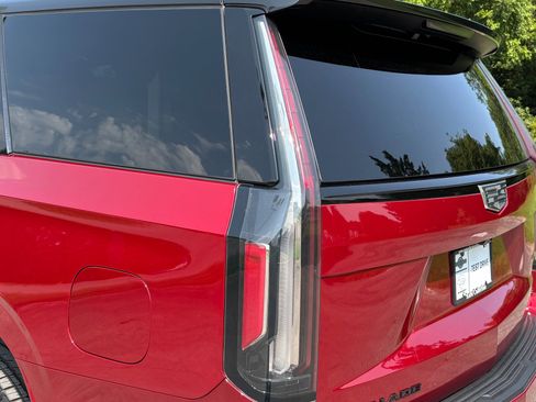 Used 2024 Cadillac Escalade Sport w/ LPO, ONYX Package AWD/4WD image 58