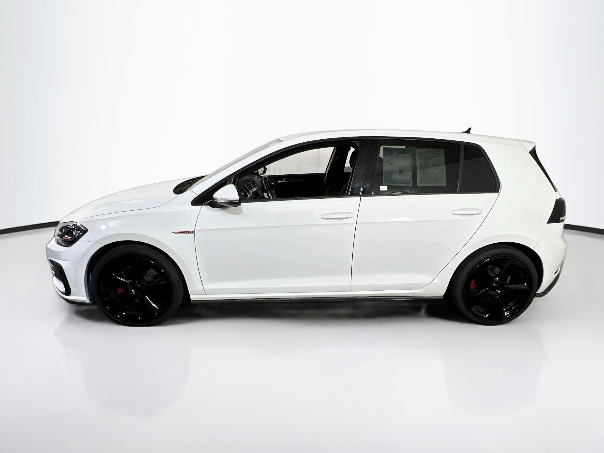 Used 2018 Volkswagen GTI S FWD image 8