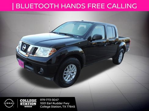 Used 2016 Nissan Frontier SV image 8