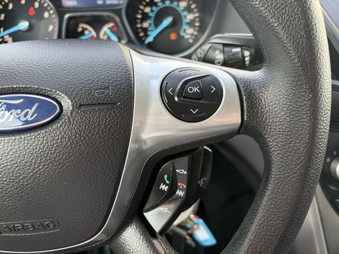 Used 2014 Ford Escape SE image 23