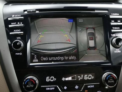 Used 2020 Nissan Murano Platinum w/ Cargo Package FWD image 22