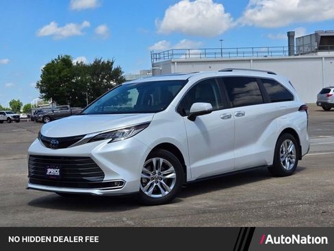 Used 2023 Toyota Sienna Limited AWD/4WD image 1