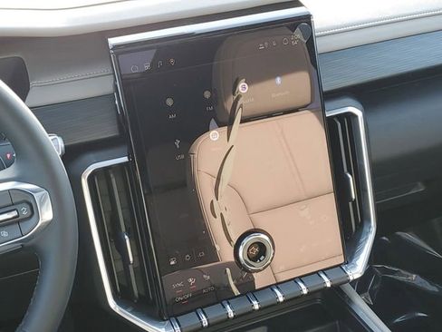 New 2026 GMC Acadia Elevation w/ Elevation Premium Package image 29