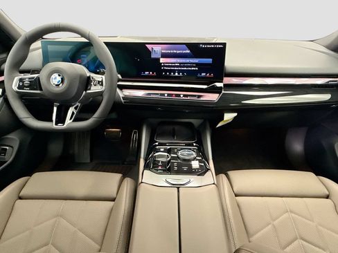 New 2027 BMW 530i xDrive w/ M Sport Package AWD/4WD image 13