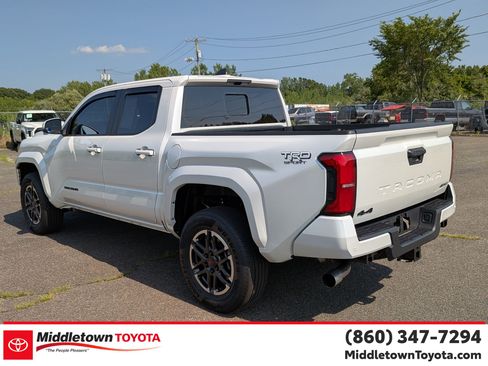 Certified 2026 Toyota Tacoma TRD Sport w/ TRD Sport Upgrade Package AWD/4WD image 5