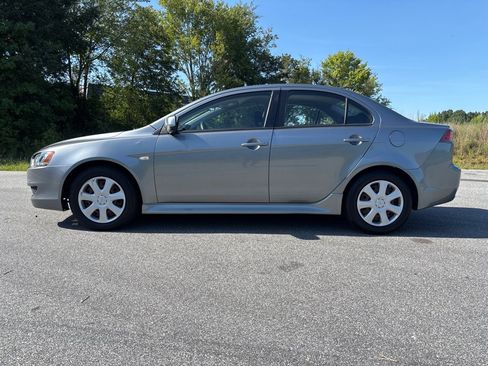 Used 2013 Mitsubishi Lancer ES FWD image 2