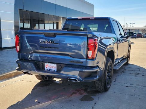 New 2026 GMC Sierra 1500 Elevation w/ LPO, Elevation Black Package image 4