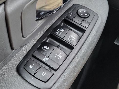 Used 2020 RAM 1500 Classic Warlock w/ Electronics Group RWD image 7