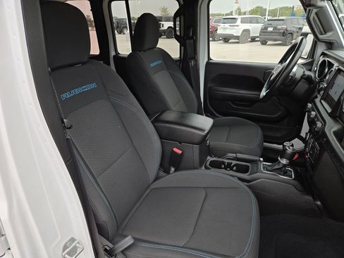 Used 2022 Jeep Wrangler Unlimited Rubicon 4xe w/ Safety Group AWD/4WD image 30