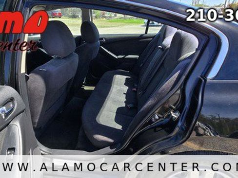 Used 2012 Nissan Altima 2.5 S image 26