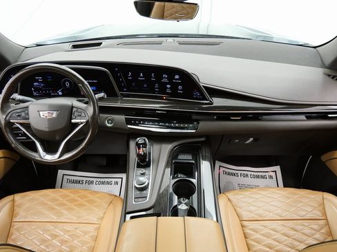 Used 2021 Cadillac Escalade Premium Luxury w/ Driver Assist Tech Package image 23