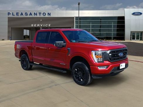 Used 2022 Ford F150 XLT w/ Equipment Group 302A High AWD/4WD image 7