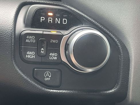 Used 2022 RAM 1500 Big Horn AWD/4WD image 20