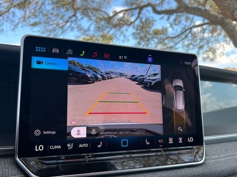 New 2026 Volkswagen Tiguan S FWD image 59