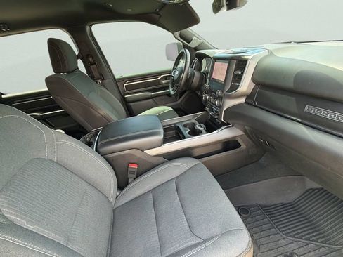 Used 2024 RAM 1500 Big Horn AWD/4WD image 23