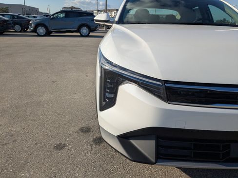 New 2025 Kia K4 GT-Line Turbo FWD image 12