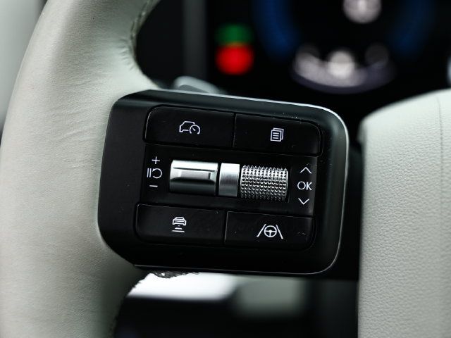 Certified 2026 Hyundai Santa Fe SE FWD image 32