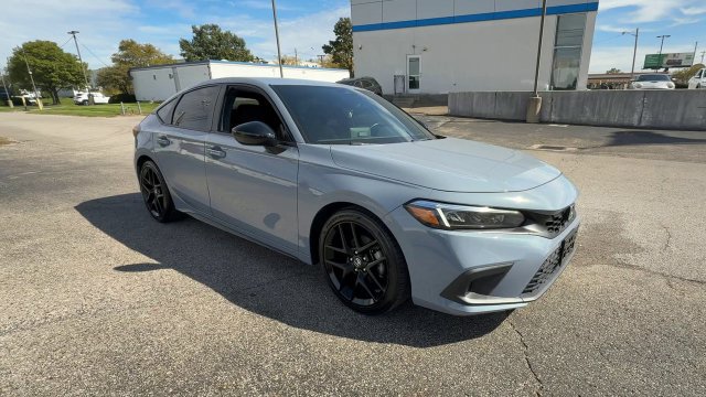 Used 2024 Honda Civic Sport image 2