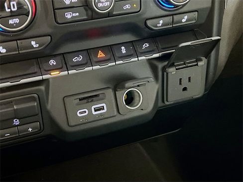 Used 2021 Chevrolet Silverado 1500 LT w/ All Star Edition Plus image 20