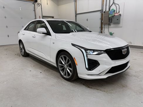 Used 2025 Cadillac CT4 Sport RWD image 5