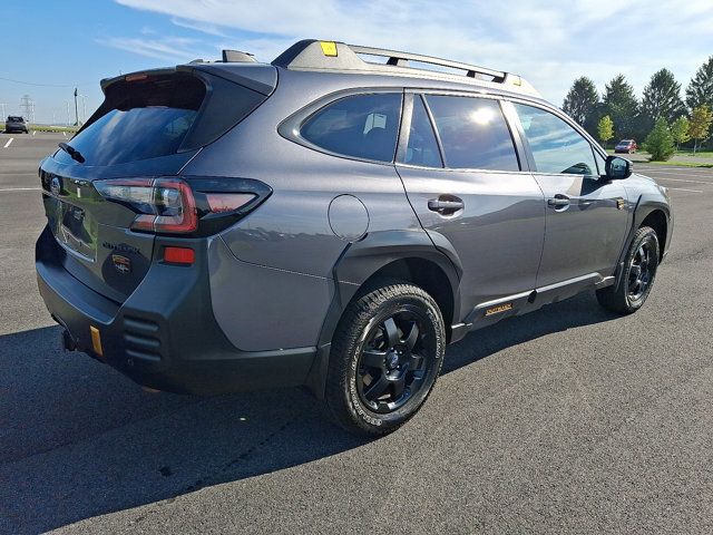 Used 2022 Subaru Outback Wilderness AWD/4WD image 7