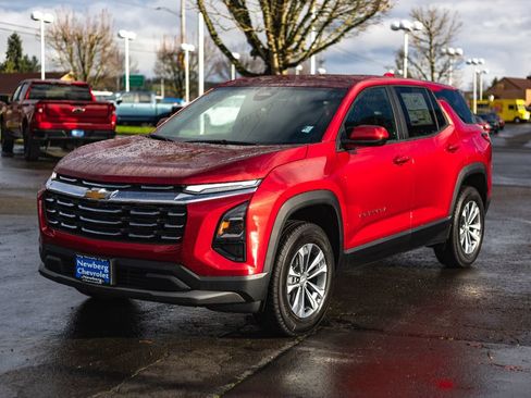 New 2026 Chevrolet Equinox LT w/ Convenience Package II image 4