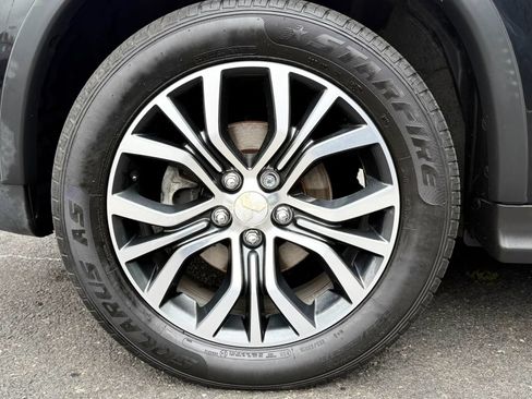 Used 2018 Mitsubishi Outlander Sport ES FWD image 42