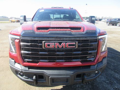 New 2026 GMC Sierra 2500 AT4X w/ AT4X AEV Edition image 12