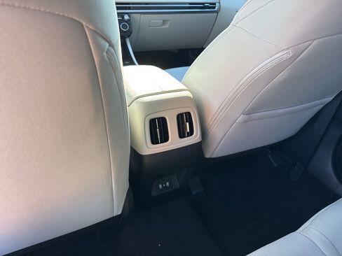 New 2026 Hyundai Tucson SEL image 17