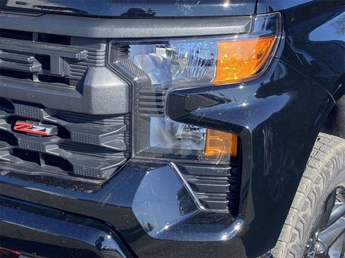 Used 2024 Chevrolet Silverado 1500 Custom Trail Boss image 5