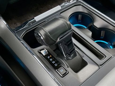 Used 2021 Ford F150 Lariat w/ Equipment Group 502A High image 17