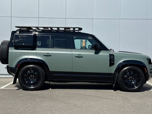 New 2026 Land Rover Defender 110 Trophy Edition AWD/4WD image 6