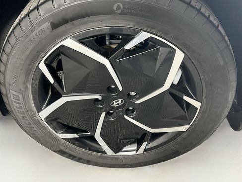 Used 2024 Hyundai Ioniq 5 SE RWD image 11