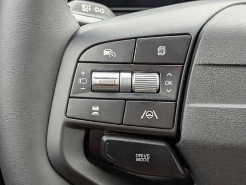 New 2026 Kia Sportage LX FWD image 31