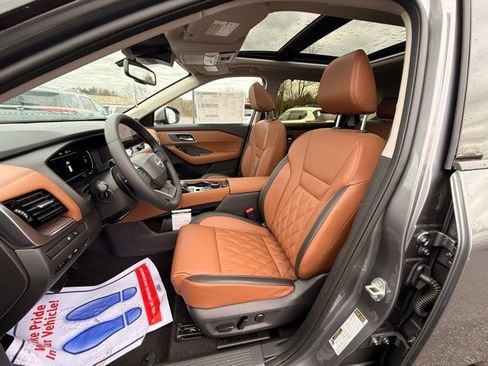 New 2026 Nissan Rogue Platinum w/ Tech Package image 12