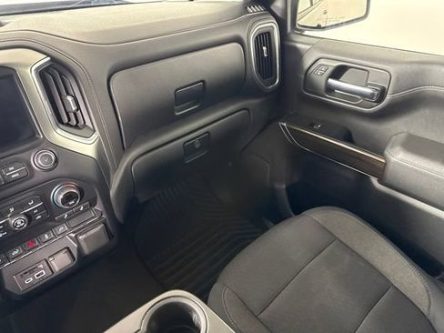 Used 2019 Chevrolet Silverado 1500 LT w/ All-Star Edition AWD/4WD image 28
