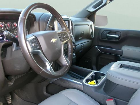 Used 2019 Chevrolet Silverado 1500 LTZ image 12