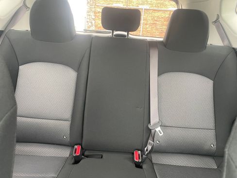 Used 2025 Kia Soul LX w/ LX Technology Package image 38