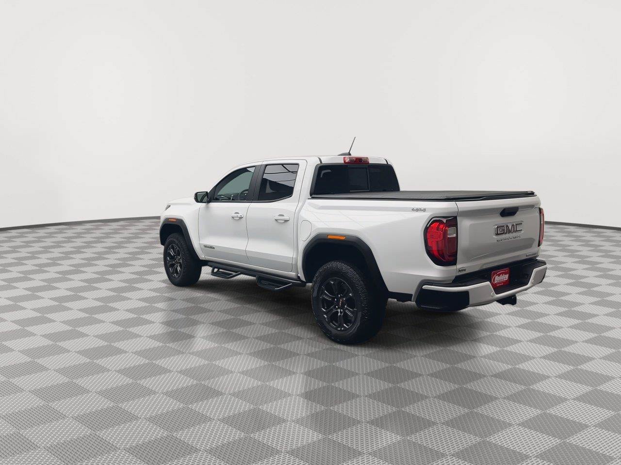 Used 2024 GMC Canyon Elevation w/ Elevation Premium Package AWD/4WD image 41
