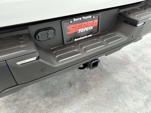 Used 2026 Toyota Tundra SR5 w/ SR5 Convenience Package AWD/4WD image 12