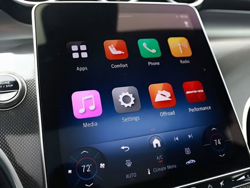 Used 2025 Mercedes-Benz GLC 43 AMG 4MATIC image 43